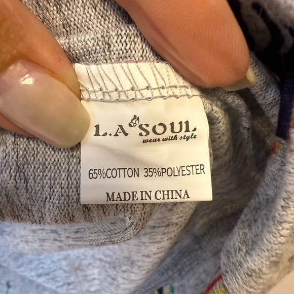 L.A. Soul Colorful Chicken Print Pullover Hoodie Soft Cozy Women’s Size Medium - Picture 10 of 11
